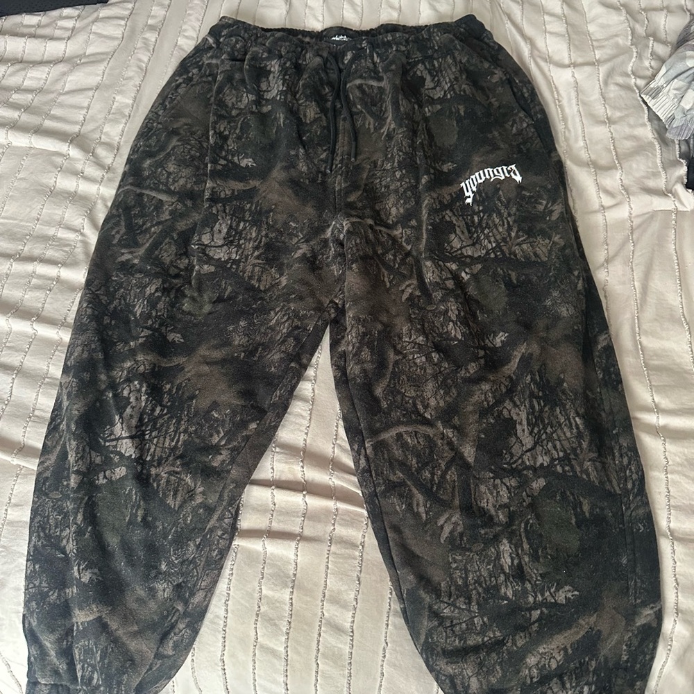 YoungLA Camo Joggers